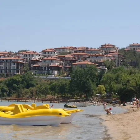 1spal'nyi Apartament Santa Marina Sozopol' Apart-hotel