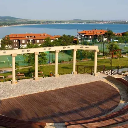 Апарт-отель 1spal'nyi Apartament Santa Marina Sozopol'